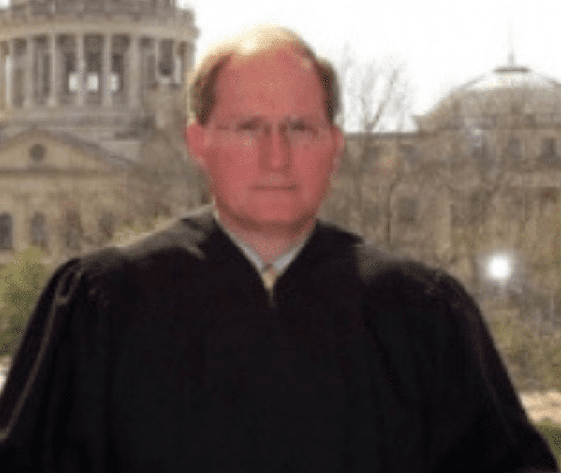 Chief Justice Bill Waller resigns from the Mississippi Supreme Court effective January 31, 2019